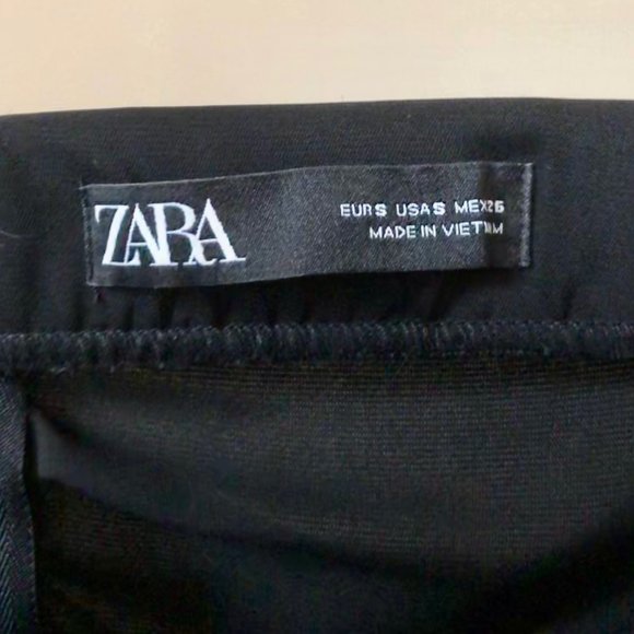 BLACK PENCIL SKIRT - Picture 3 of 3